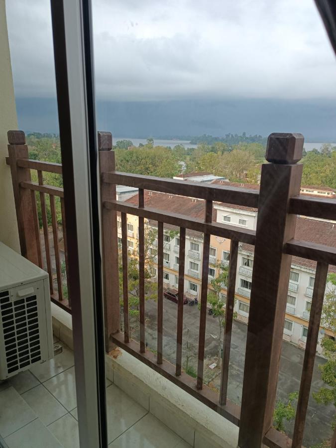 Sofea Inn Bukit Merah - Suria A7733 Kampong Selemat Exterior photo